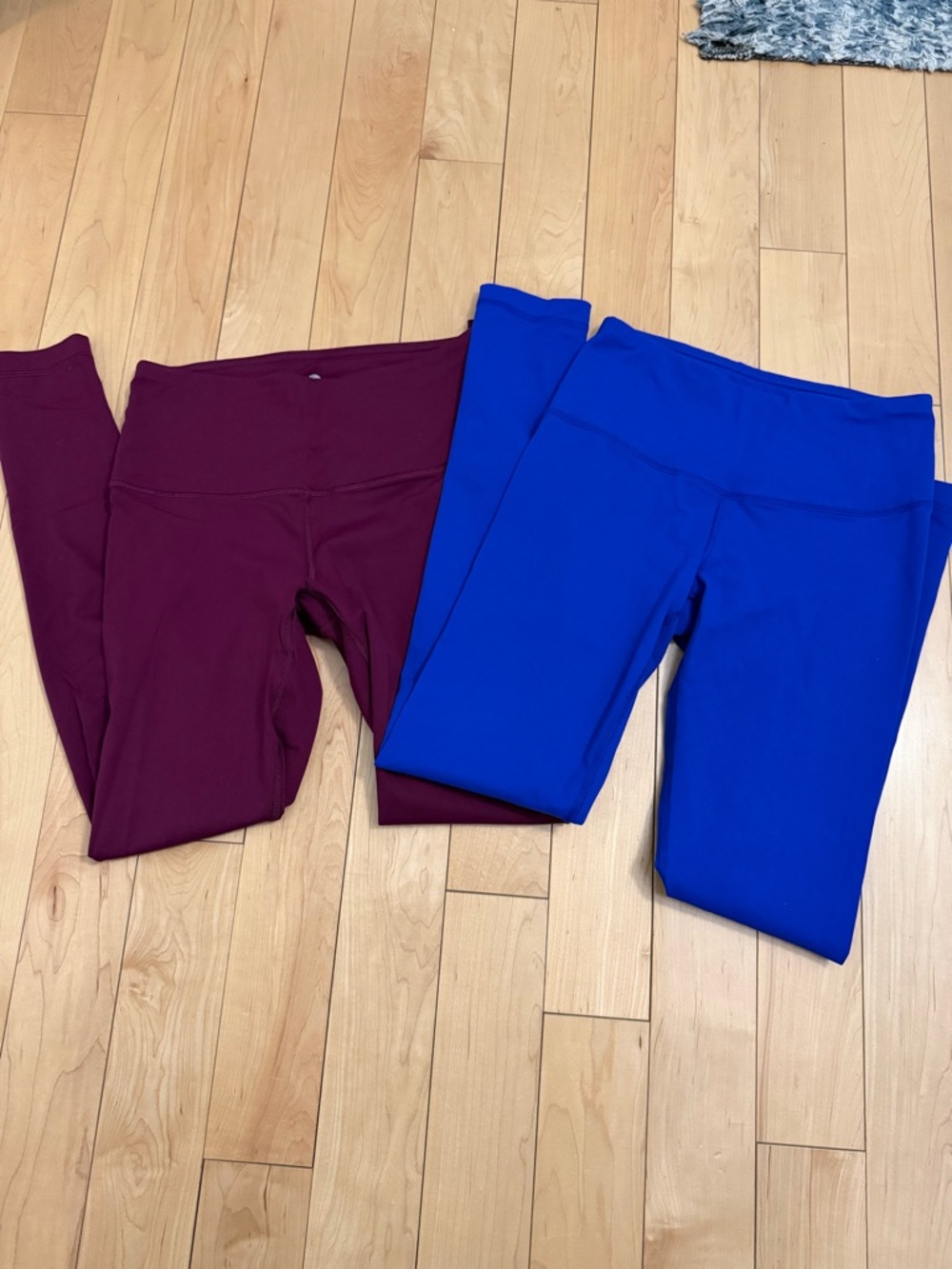 90 Degree By Reflex Leggings in Burgundy and Royal Blue